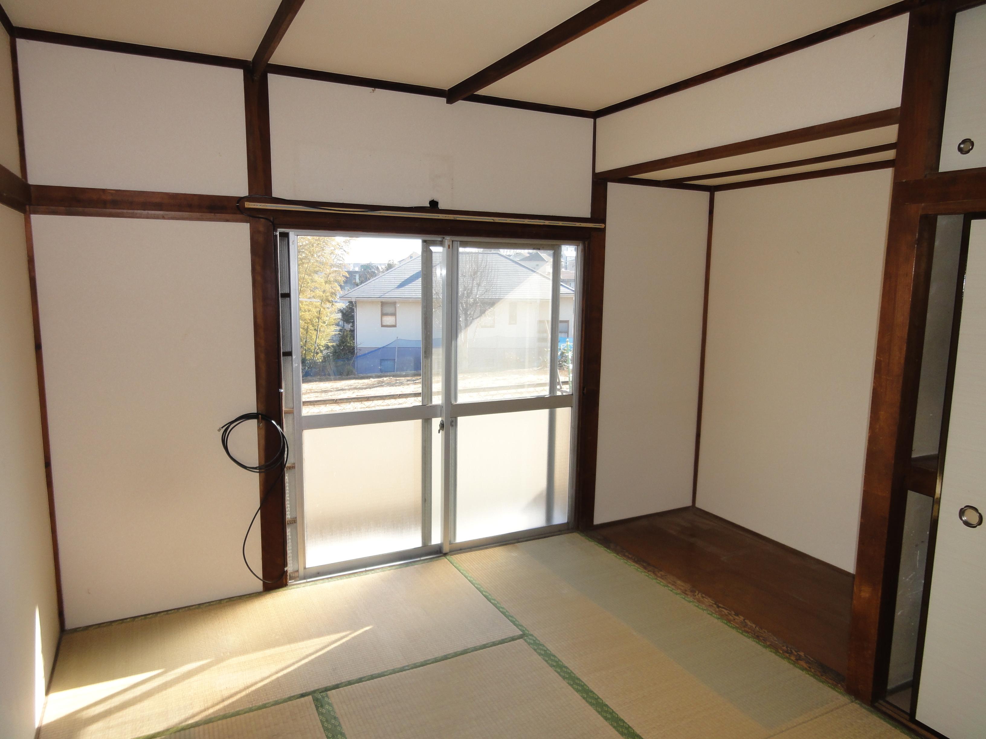 Living and room. Japanese-style room 6 quires