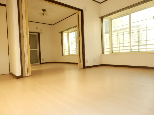 Living and room