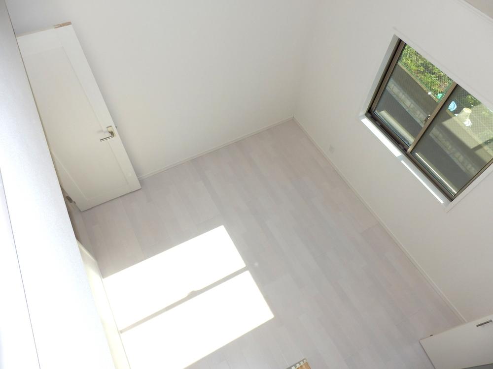 Same specifications photos (Other introspection). Same specifications Western-style with a loft