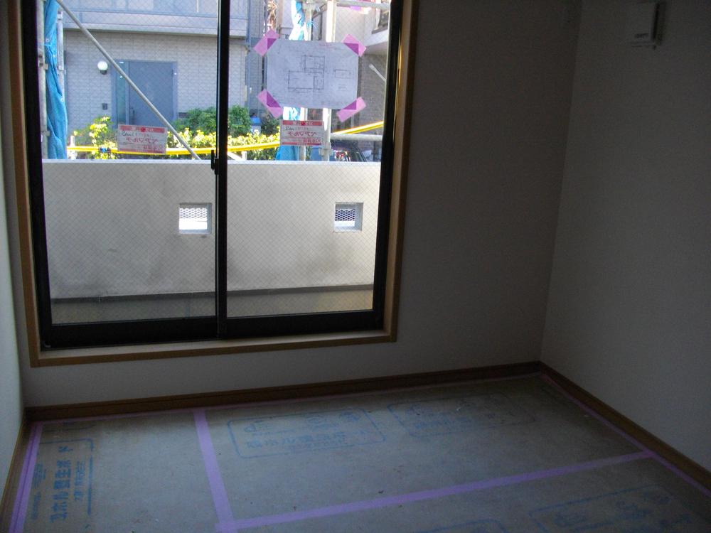 Non-living room. Indoor (12 May 2013) shooting (second floor)