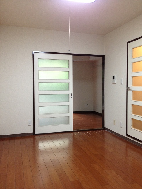 Living and room