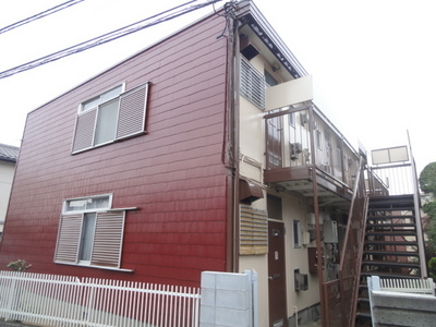 Building appearance. Good location of 4 minutes to the station! 