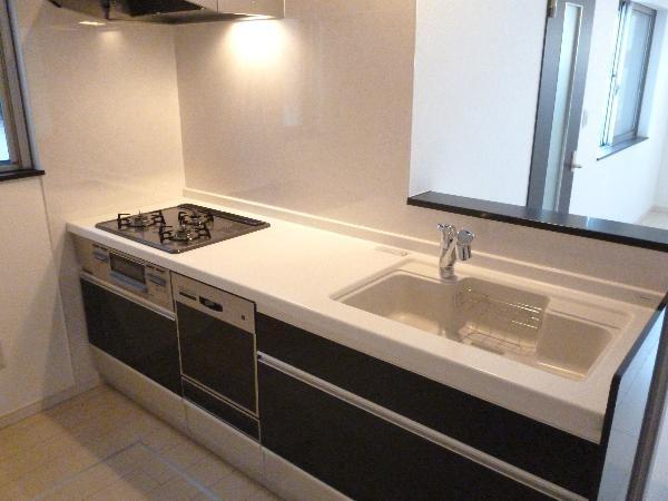 Kitchen. Face-to-face system Kitchen