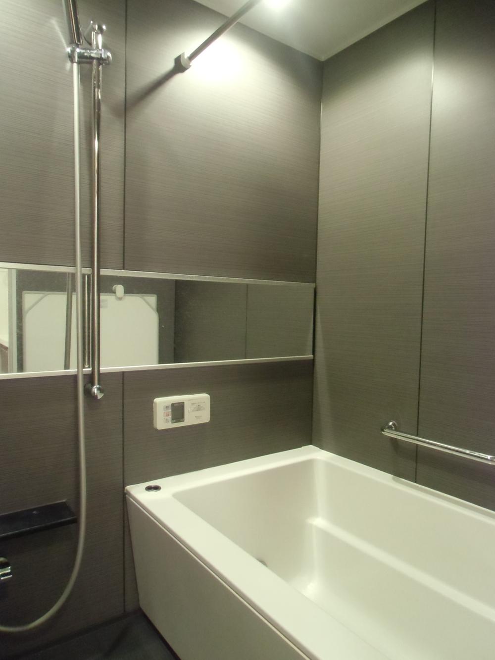 Bathroom. 1 tsubo unit bus. H24_nenkokanzumi.