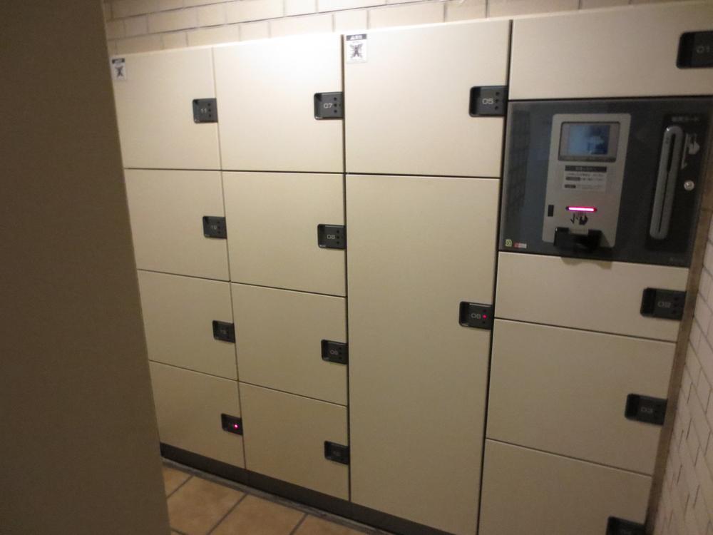 Local appearance photo. It will be home delivery BOX.