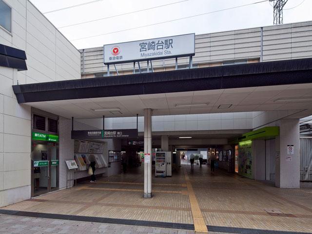 station. Denentoshi "Miyazakidai" 1800m to the station