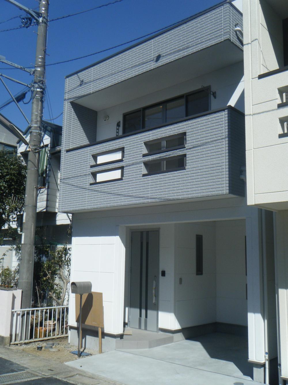 Local appearance photo. Local (10 May 2013) shooting south-facing! Over Bell power board use to Asahi Kasei