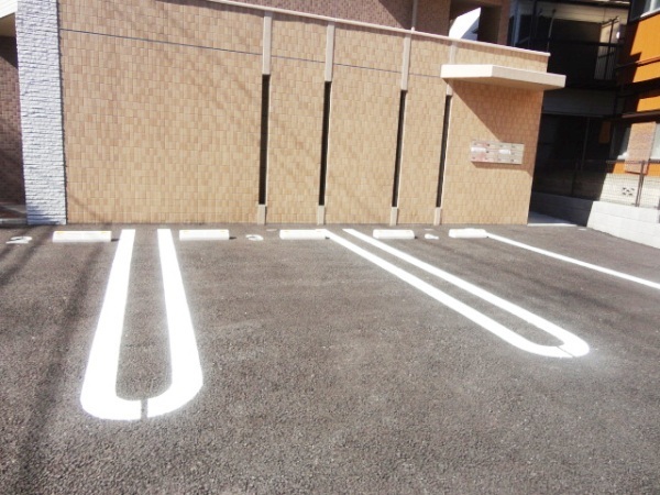 Parking lot