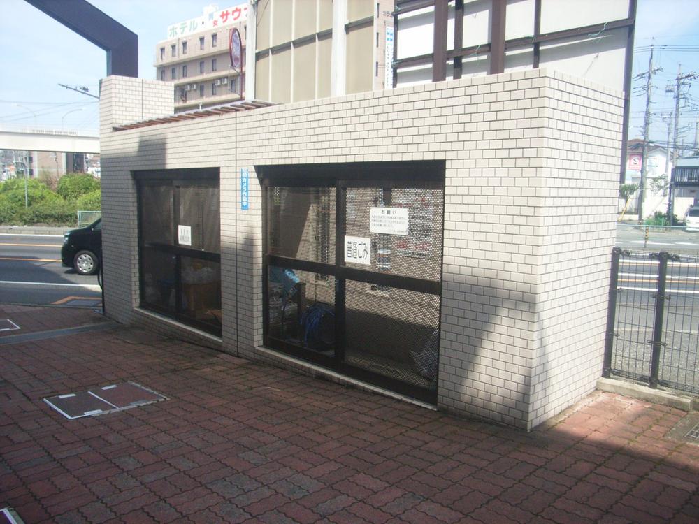 Other common areas. Common areas