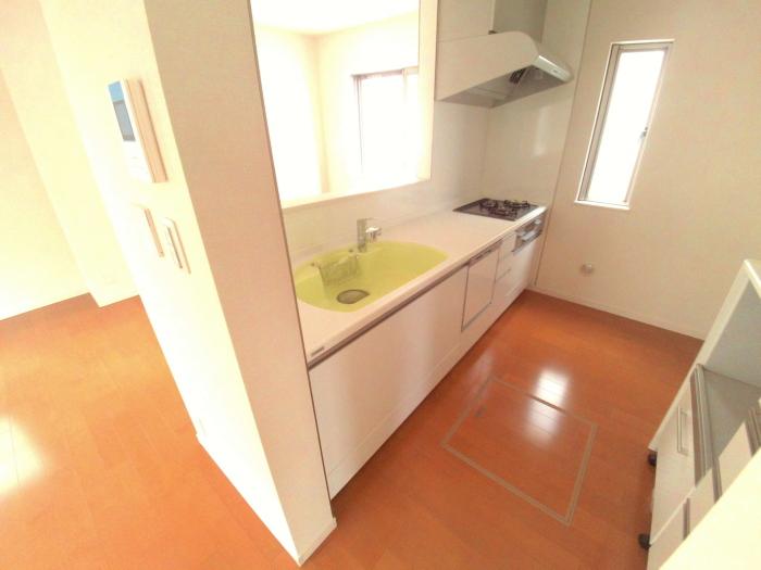 Other Equipment. Water purification function is built-in