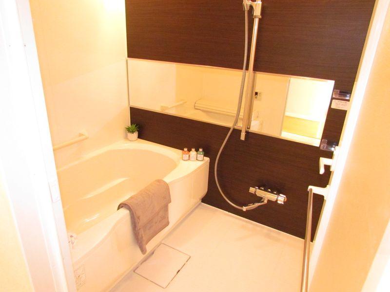 Bathroom. Unit bus new