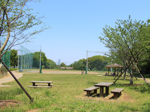 Surrounding environment. Kasugadai park (about 670m / A 9-minute walk)