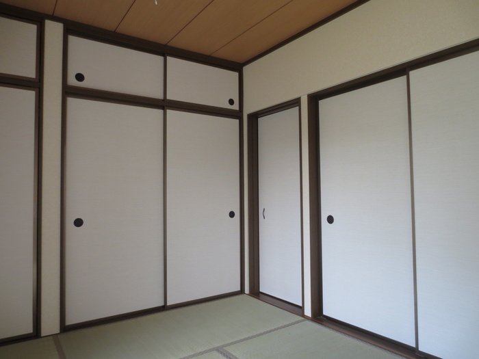 Living and room