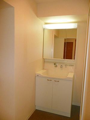 Kawasaki City, Kanagawa Prefecture Takatsu-ku, Shimosakunobe 6