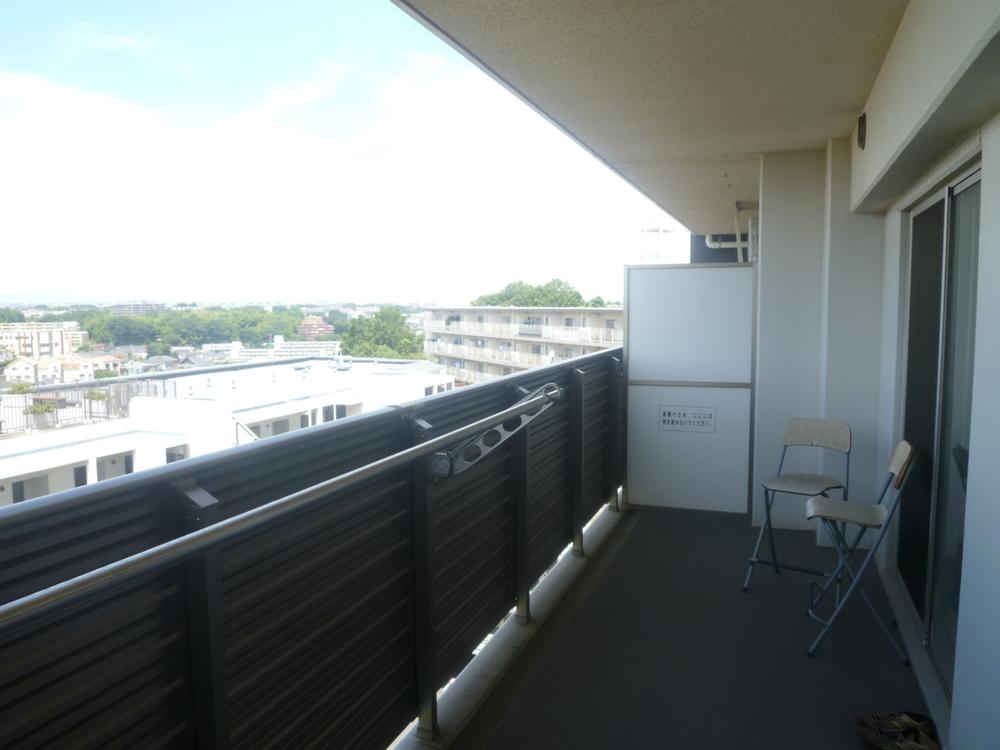 Balcony. Local (July 2013) Shooting
