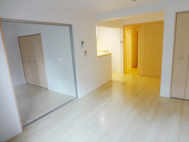 Living and room