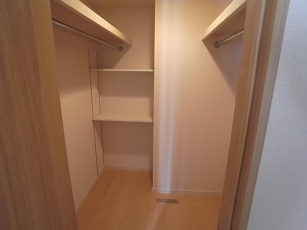 Receipt. It comes with a useful storage WIC