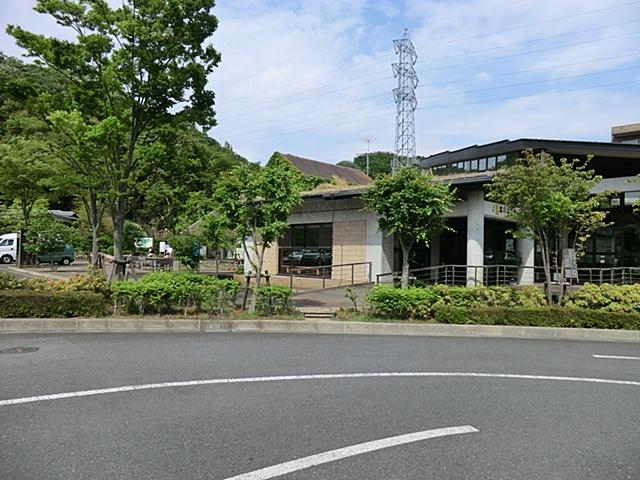 park. How it will be available to holiday 580m to the East Forest Park Takane?