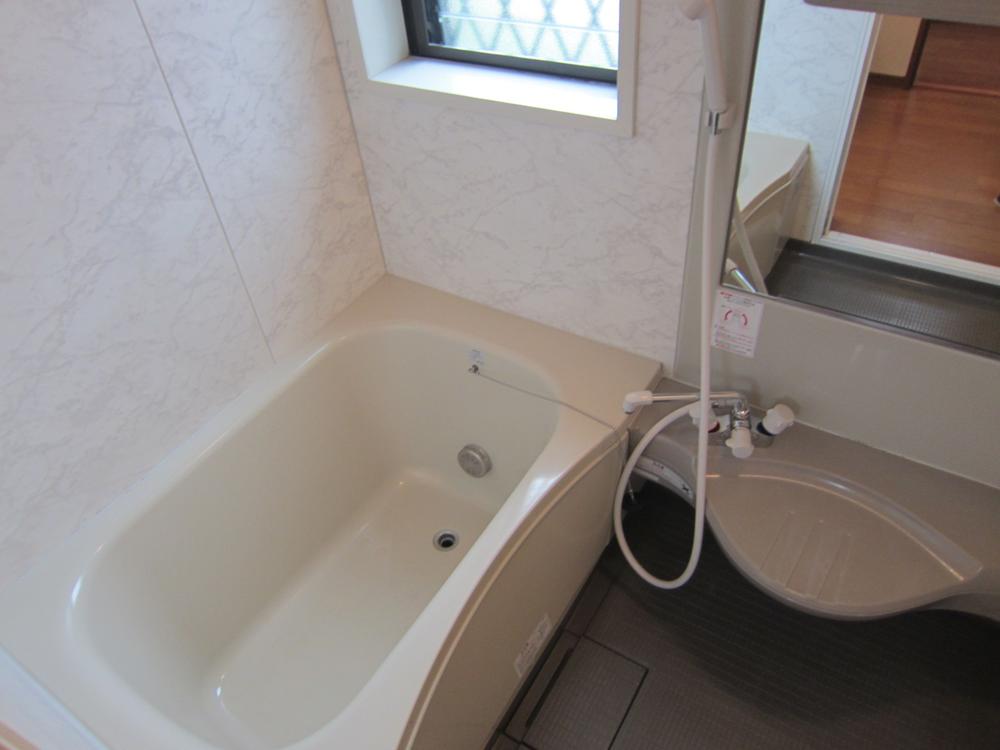 Bathroom. Indoor (September 2013) Shooting