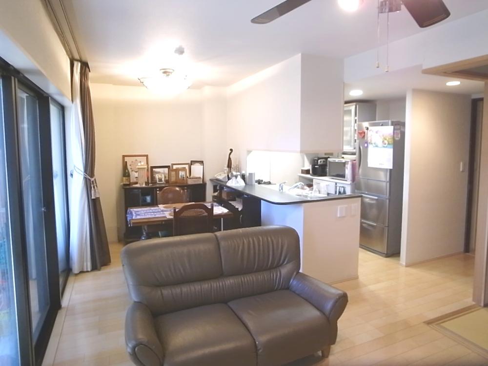 Other. Floor heating with a living dining to increase the further breadth if releasing a Japanese-style room