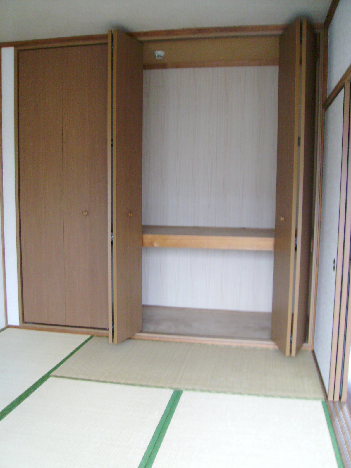 Other room space. Japanese style room