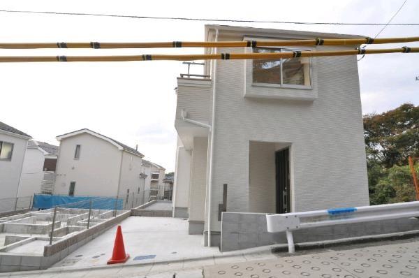 Same specifications photos (appearance)