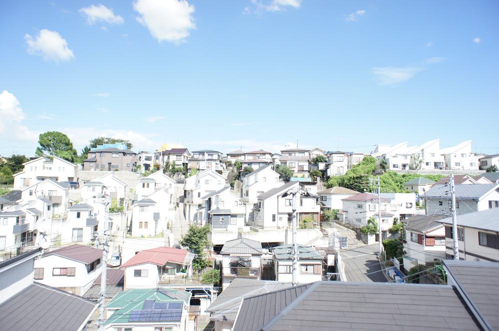 View photos from the dwelling unit. View from local (September 2013) Shooting