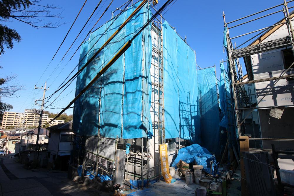 Local appearance photo.  [Local Photos]  Building 2 36,800,000 yen Three stories It will be sunny in the corner lot.