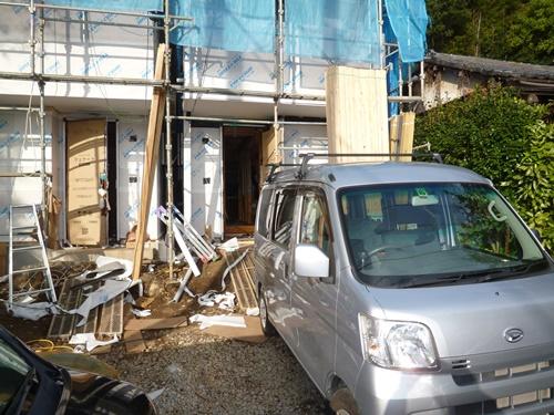 Local photos, including front road. Local (11 May 2013) Shooting