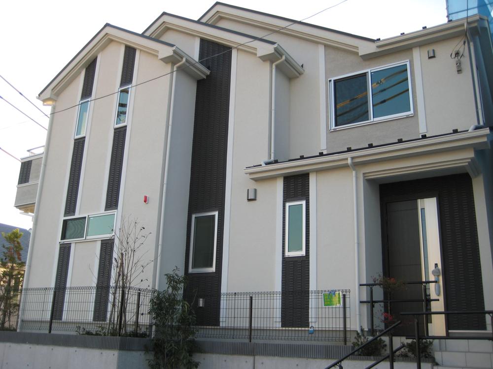 Local appearance photo