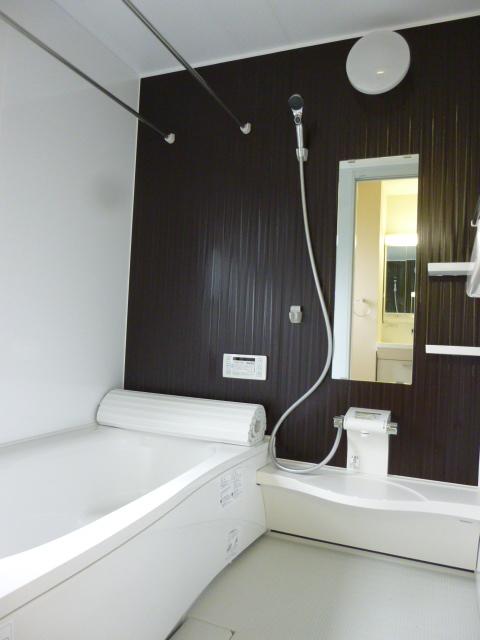 Bathroom. Facilities: Bathroom dryer