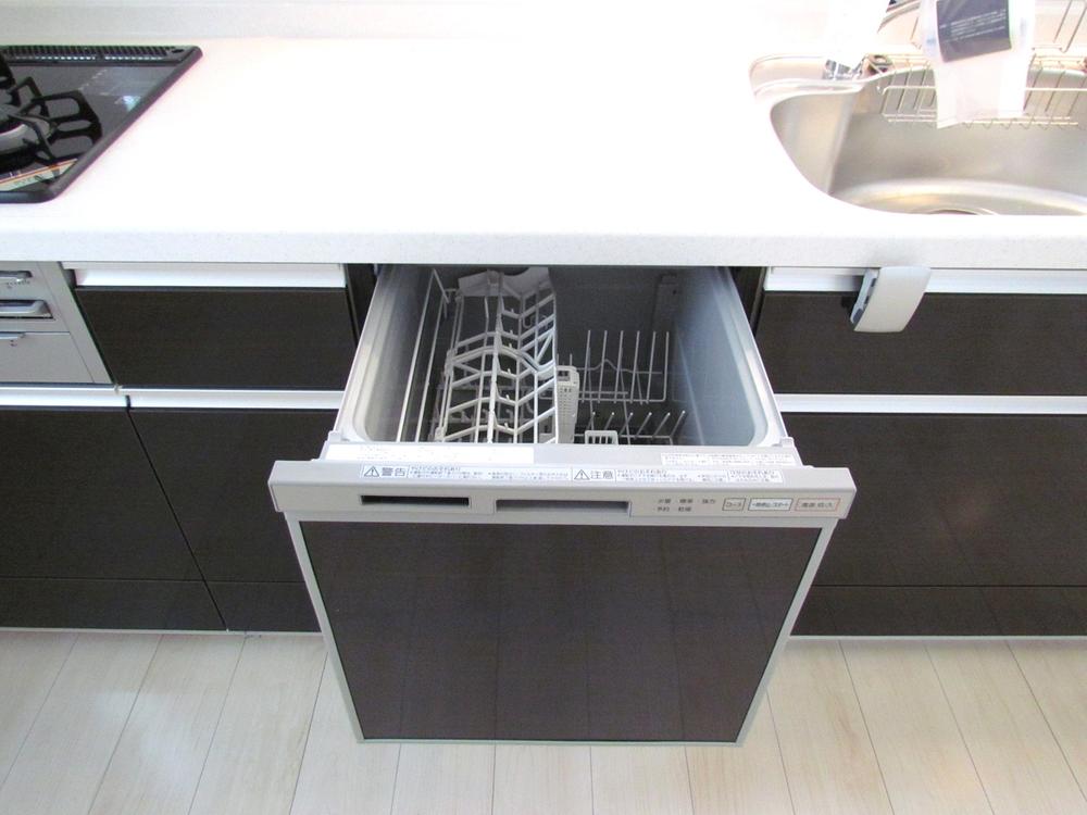 Power generation ・ Hot water equipment. Easy dishwashing in the dishwasher