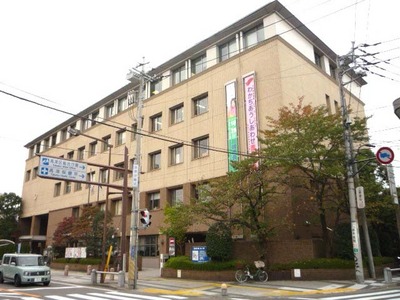 Government office. Takatsu 1500m up to the ward office (government office)