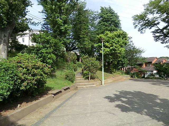 park. When the park that can be used in the 1000m garden feeling to Tsudayama park is near, Children playground, Elimination of the lack of exercise, It is convenient to walk.