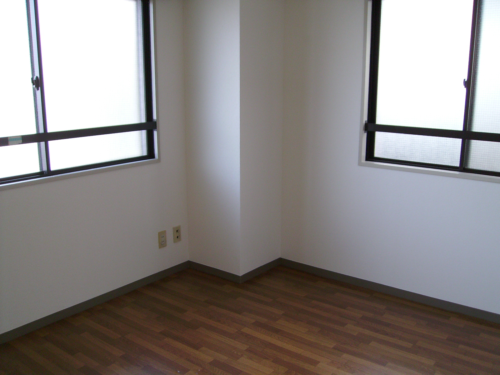 Other room space. Western style room