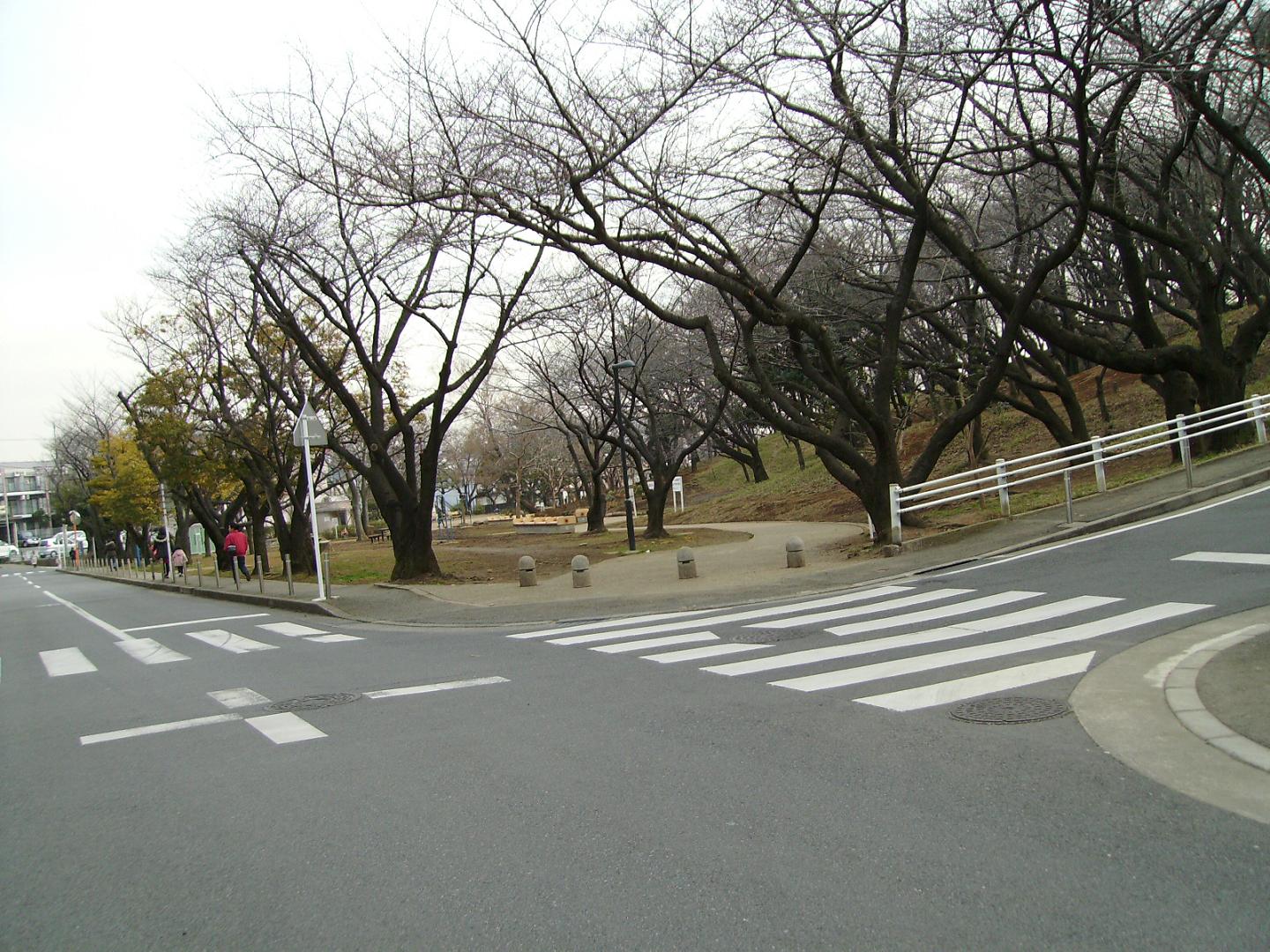 park. 65m to Kajigaya first park (park)