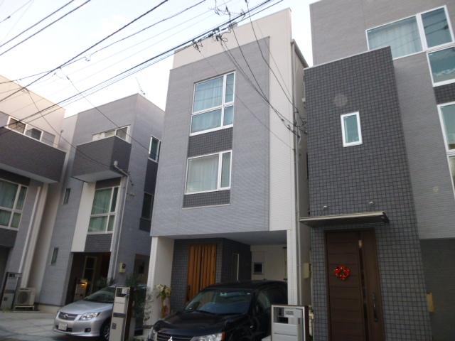 Sale already cityscape photo. LDK about 19 Pledge, 6 Pledge over each room, On the roof there is a roof balcony. Entrance door is useful in with key card. It comes with convenient home delivery BOX in double-income of the husband and wife. 