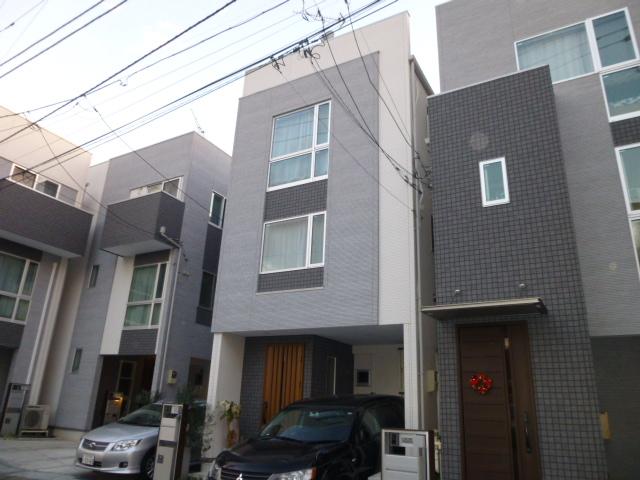 Sale already cityscape photo. LDK about 19 Pledge, 6 Pledge over each room, On the roof there is a roof balcony. Entrance door is useful in with key card. It comes with convenient home delivery BOX in double-income of the husband and wife.