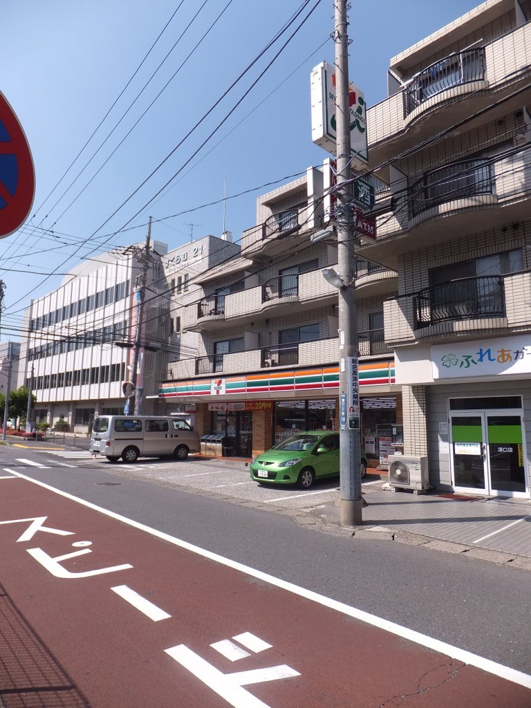 Convenience store. Seven-Eleven Kawasaki Mizoguchi 2-chome up (convenience store) 150m