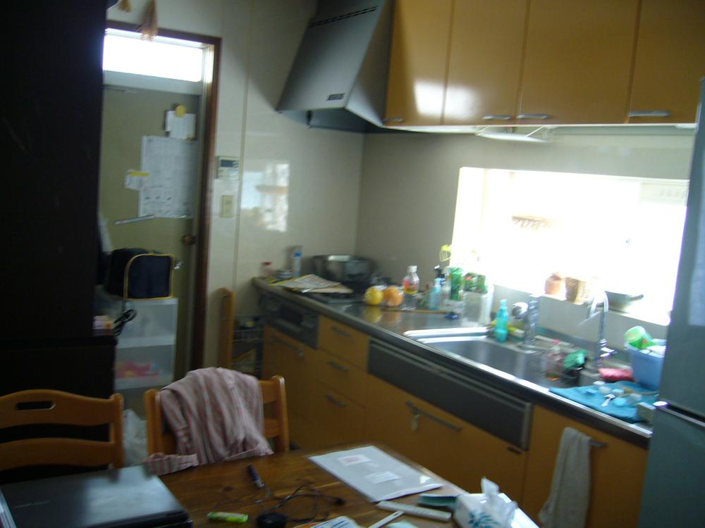 Kitchen. Indoor (September 2013) Shooting