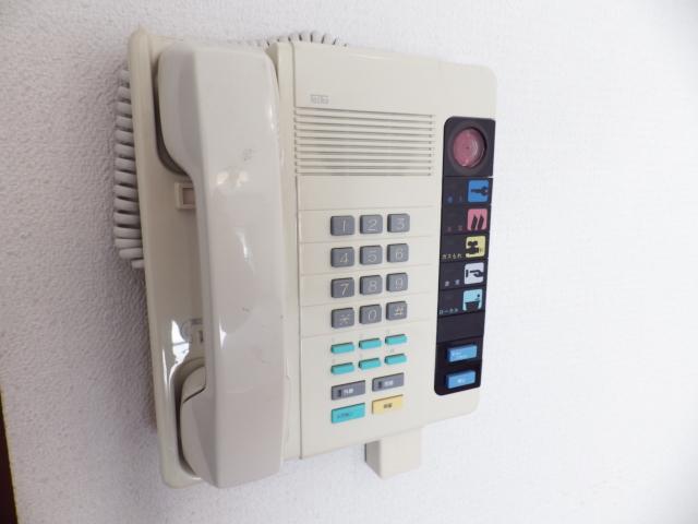 Security equipment. Gas leak ・ fire ・ This emergency device in the case such as an intrusion.