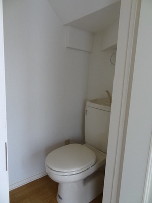 Toilet. Spacious space ☆