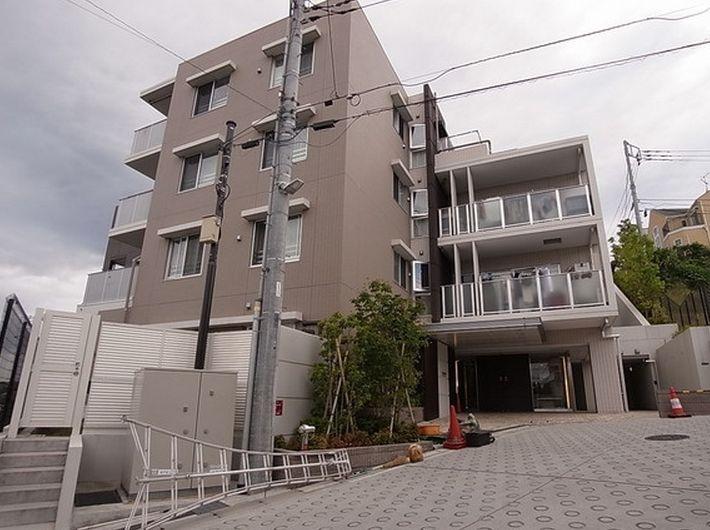 Local appearance photo