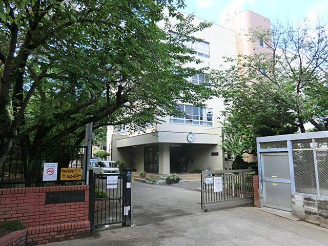 Primary school. 1050m to Kawasaki City Nagasawa Elementary School