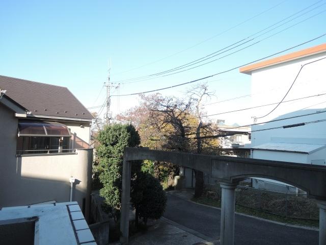 View photos from the dwelling unit