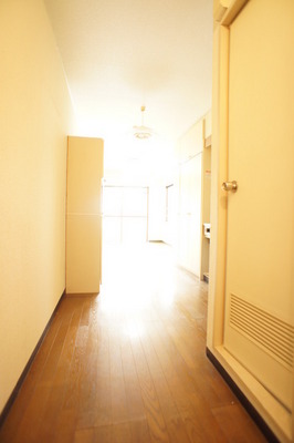 Living and room. Over the entrance → Western-style