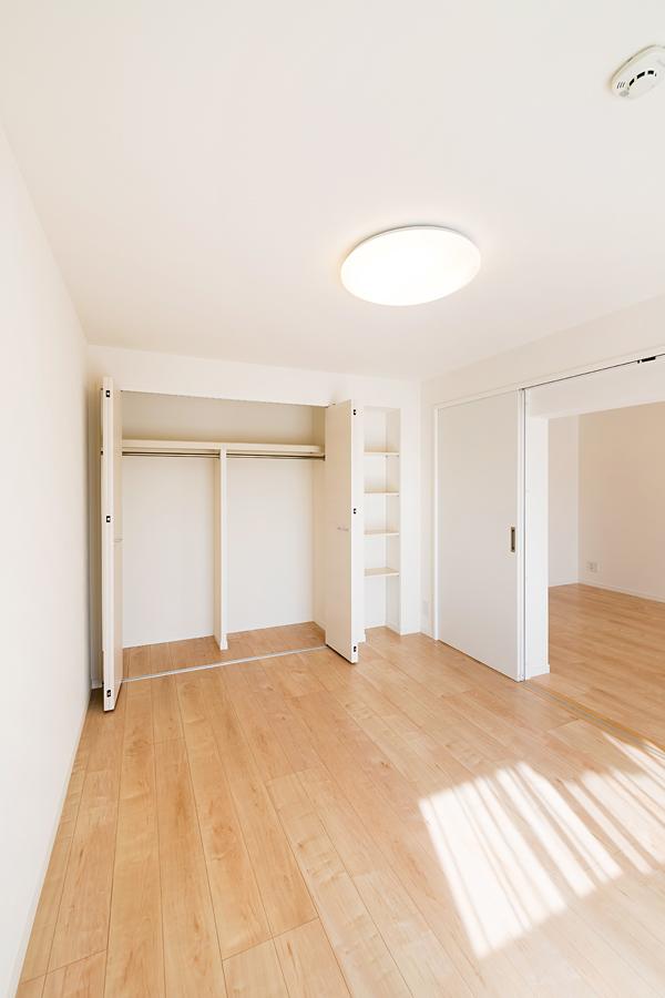 Non-living room. Western-style 1