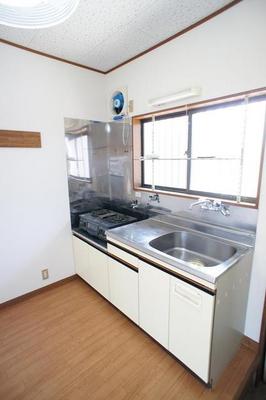 Kitchen.  ※ Gas stove is not a facility.