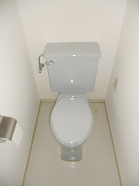 Toilet.  ☆ Another, Room image ☆