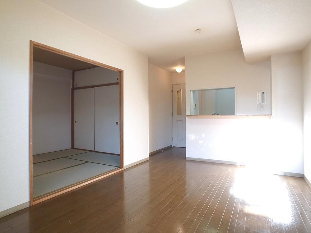 Living. Indoor (11 May 2013) Shooting